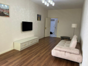 İcarəyə verilir 2 otaqlı 70 m2 yeni tikili Gənclik m.
