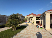 Satılır 3 otaqlı 160 m2 həyət evi Şüvəlan