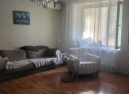 Satılır 3 otaqlı 65 m2 köhnə tikili 1 mkr