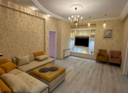 İcarəyə verilir 3 otaqlı 100 m2 yeni tikili Nizami m.