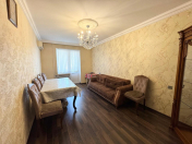 Satılır 2 otaqlı 70 m2 köhnə tikili Y.Günəşli