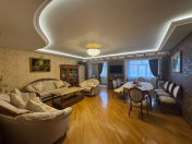 İcarəyə verilir 3 otaqlı 80 m2 köhnə tikili Xalqlar Dostluğu m.