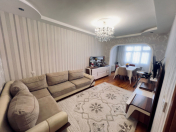 Satılır 4 otaqlı 110 m2 köhnə tikili Yeni Yasamal