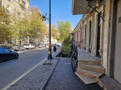 İcarəyə verilir 12 otaqlı 300 m2 ofis Azadlıq prospekti m.