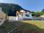 İcarəyə verilir 5 otaqlı 150 m2 villa Qax
