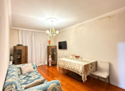 Satılır 3 otaqlı 90 m2 köhnə tikili Azadlıq prospekti m.