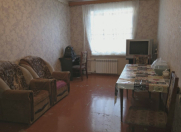 Satılır 2 otaqlı 60 m2 köhnə tikili 8 km