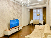 Satılır 3 otaqlı 115 m2 yeni tikili 28 May m.