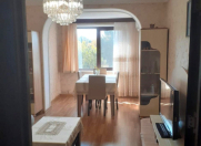 Satılır 3 otaqlı 90 m2 köhnə tikili Gənclik m.