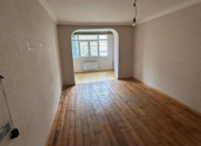 Satılır 2 otaqlı 60 m2 köhnə tikili Bakı