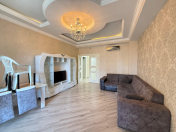 İcarəyə verilir 4 otaqlı 160 m2 yeni tikili Ağ şəhər