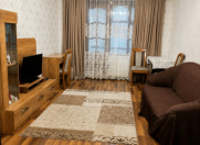 Satılır 3 otaqlı 90 m2 köhnə tikili İnşaatçılar m.