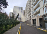 Satılır 2 otaqlı 80 m2 yeni tikili İnşaatçılar m.
