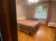Satılır 2 otaqlı 60 m2 köhnə tikili Bridge Plaza