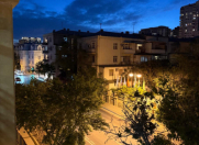 Satılır 3 otaqlı 80 m2 köhnə tikili Gənclik m.