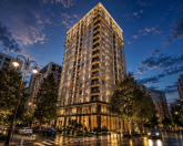 Satılır 3 otaqlı 145 m2 yeni tikili 28 May m.