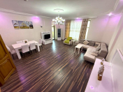 Satılır 3 otaqlı 180 m2 yeni tikili Nizami m.