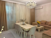 Satılır 3 otaqlı 230000 m2 yeni tikili Bakıxanov