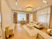 Satılır 3 otaqlı 120 m2 yeni tikili 28 May m.