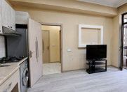 Satılır 2 otaqlı 45 m2 yeni tikili İnşaatçılar m.