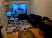 Satılır 2 otaqlı 56 m2 köhnə tikili Xalqlar Dostluğu m.