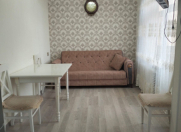 Satılır 2 otaqlı 40 m2 köhnə tikili Bakıxanov