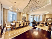 Satılır 4 otaqlı 210 m2 yeni tikili İçəri Şəhər m.