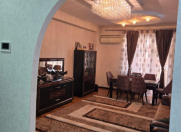Satılır 3 otaqlı 120 m2 yeni tikili İnşaatçılar m.