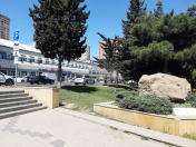 Satılır 2 otaqlı 60 m2 köhnə tikili Memar Əcəmi m.