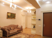 Satılır 3 otaqlı 180 m2 yeni tikili Nizami m.