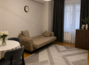 Satılır 3 otaqlı 93 m2 yeni tikili 8 Noyabr m.