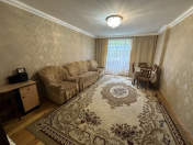 Satılır 2 otaqlı 70 m2 köhnə tikili Lökbatan