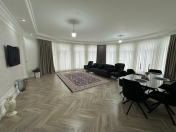 Satılır 4 otaqlı 192 m2 yeni tikili Şah İsmayıl Xətai m.