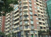 Satılır 3 otaqlı 185 m2 yeni tikili 28 May m.