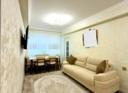 Satılır 3 otaqlı 85 m2 yeni tikili Bakıxanov
