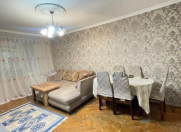 Satılır 3 otaqlı 80 m2 köhnə tikili 8 Noyabr m.