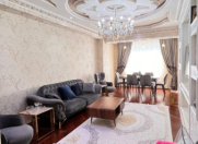 Satılır 4 otaqlı 170 m2 yeni tikili Qara Qarayev m.