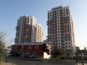 Satılır 3 otaqlı 120 m2 yeni tikili Həzi Aslanov m.