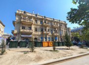 Satılır 3 otaqlı 90 m2 köhnə tikili İnşaatçılar m.
