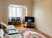 Satılır 3 otaqlı 90 m2 köhnə tikili 8 mkr