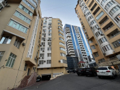 Satılır 4 otaqlı 170 m2 yeni tikili 28 May m.
