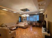 Satılır 4 otaqlı 196 m2 yeni tikili Nəriman Nərimanov m.