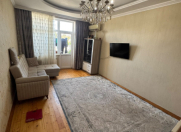 Satılır 3 otaqlı 85 m2 yeni tikili Həzi Aslanov m.