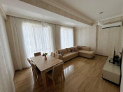 Satılır 3 otaqlı 101 m2 yeni tikili 28 May m.