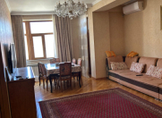 Satılır 4 otaqlı 140 m2 yeni tikili Şah İsmayıl Xətai m.