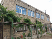 Satılır 8 otaqlı 218 m2 köhnə tikili Novxanı