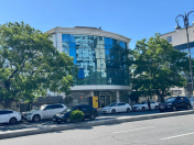 İcarəyə verilir 27 otaqlı 1200 m2 ofis İnşaatçılar m.