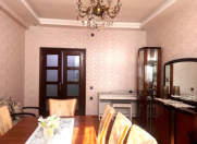 Satılır 3 otaqlı 120 m2 yeni tikili Musabəyov parkı