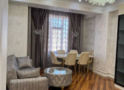 Satılır 3 otaqlı 105 m2 yeni tikili 28 May m.
