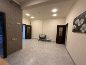 Satılır 3 otaqlı 75 m2 köhnə tikili Dədə Qorqud parkı